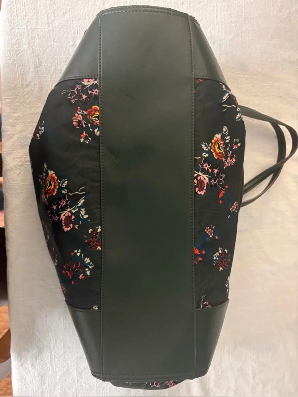 ❤️Tory Burch Black Floral Logo Tote